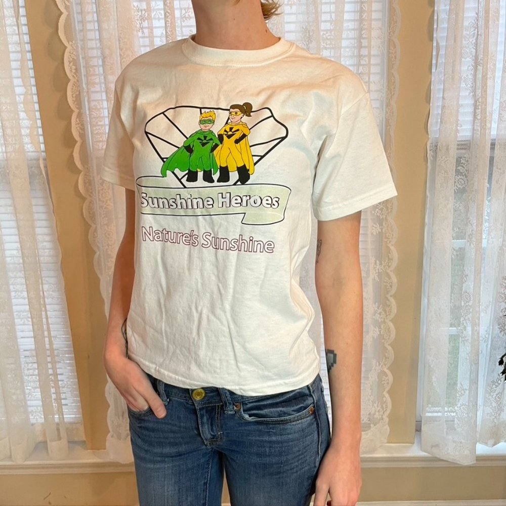 Kids/Junior Sunshine Heroes T-Shirt Sz S White